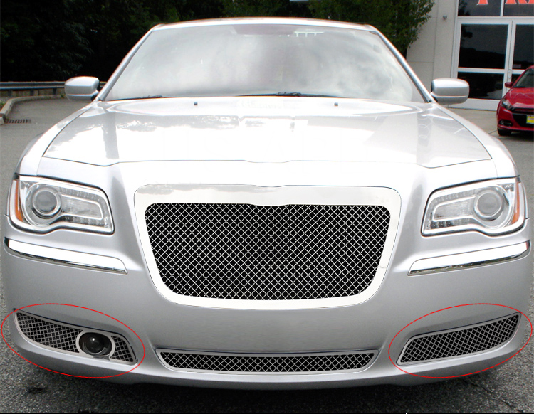 2011-2014 Chrysler 300 With Adaptive Cruise (Not For SRT8)/2011-2014 Chrysler 300C With Adaptive Cruise (Not For SRT8) Fog Light Cover Wire Mesh Grille