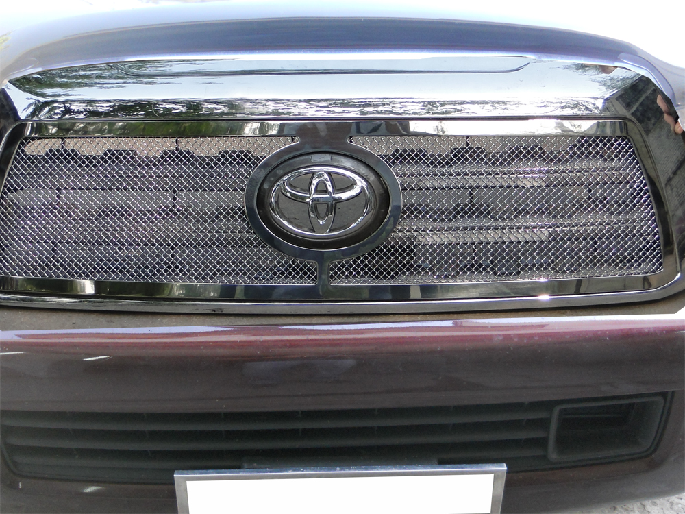 2008-2017 Toyota Sequoia Main Upper Wire Mesh Grille