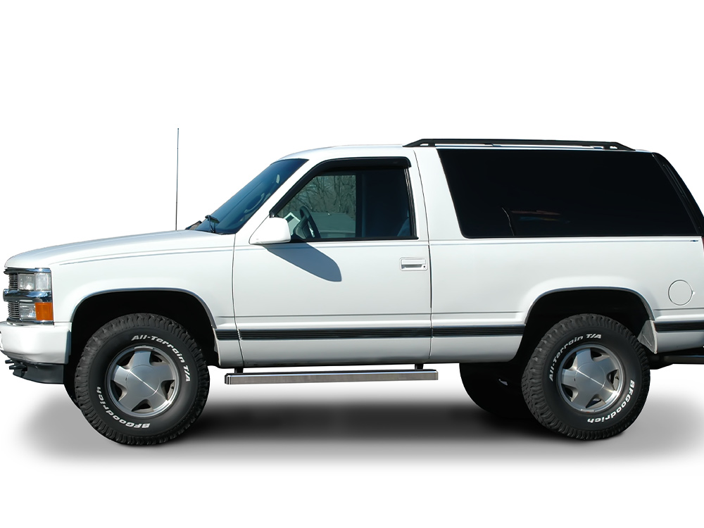1988-1998 Chevy/ GMC C/K Regular Cab (Incl. Z71) 1992-1994 Chevy Blazer 2-Door(Full Size Excl. ZR2) 1992-1999 GMC Yukon 2-Door 1995-1999 Chevy Tahoe 2-Door Both Sides iStep 5 Inch Stainless Steel