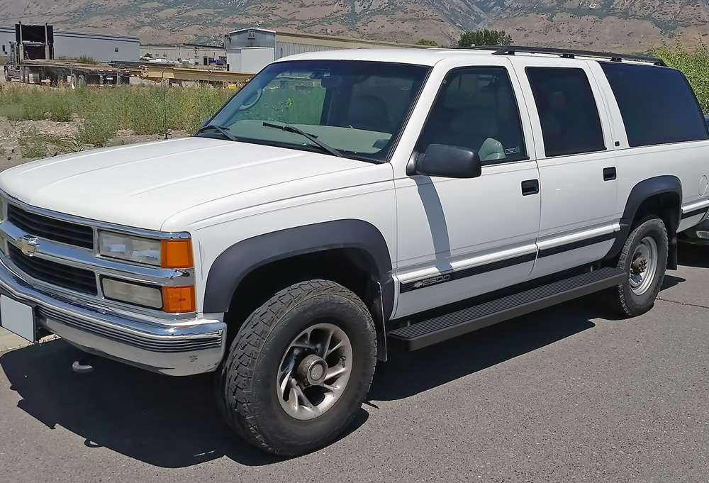 1992-1999 Chevy Suburban (Excl. 3/4 Ton 4WD) Both Sides iStep 5 Inch Stainless Steel