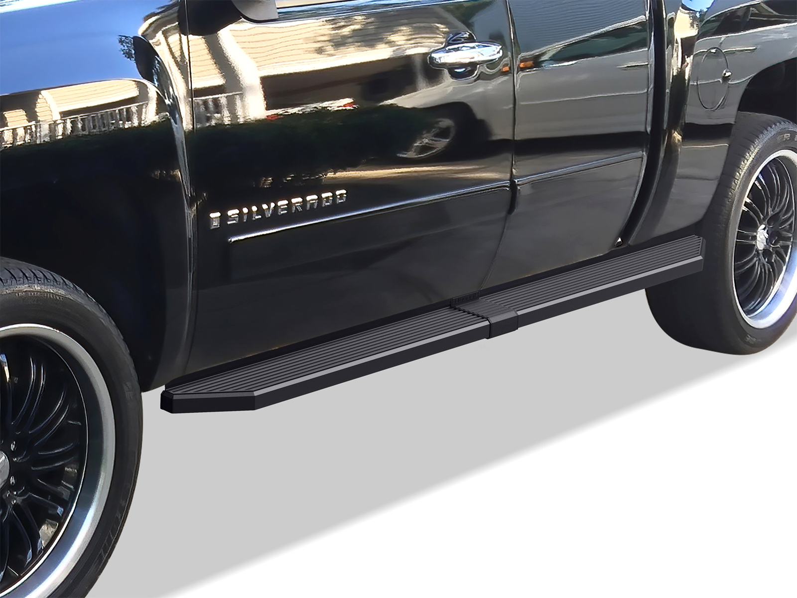 1999-2013 Chevy Silverado/ GMC Sierra 1500/2500 Ext. Cab 5.5 ft Bed 2001-2014 Chevy Silverado/ GMC Sierra 2500HD/3500 Ext. Cab 5.5 ft Bed (Excl C/K Classic & S.S) Both Sides Running Board-H Series W2W