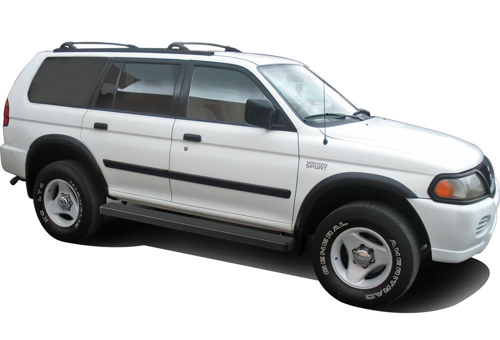 1999-2003 Mitsubishi Montero/Pajero Sport Both Sides iStep 5 Inch Stainless Steel